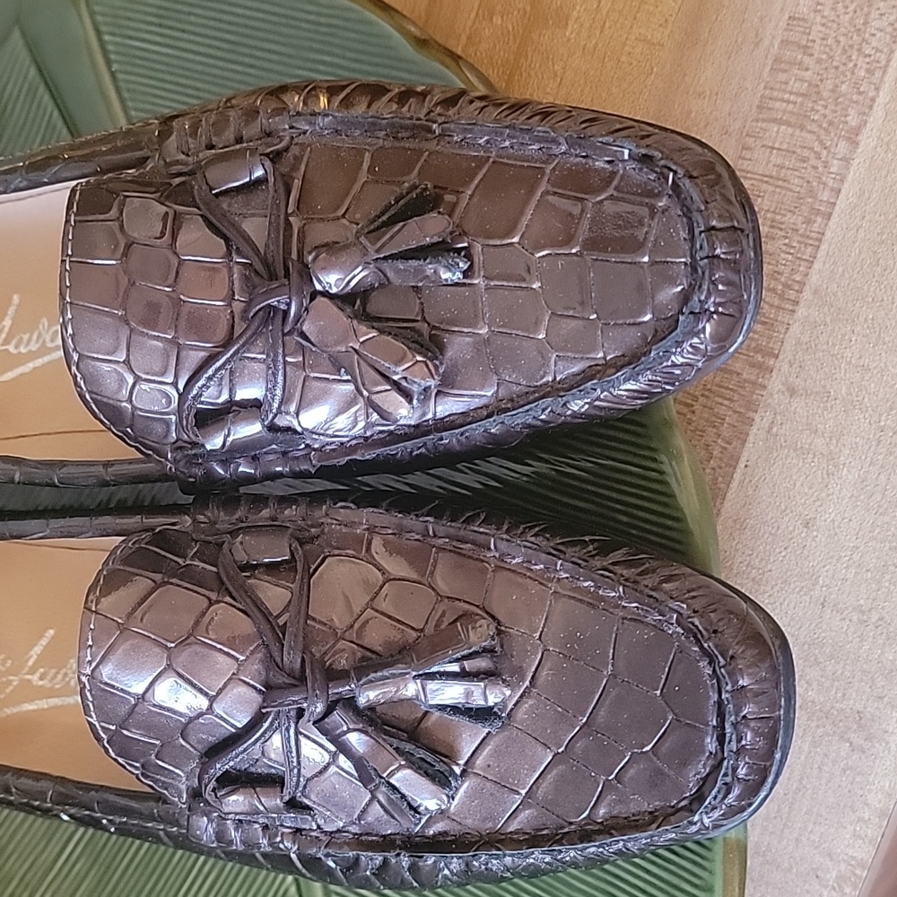 Beautiful Brown Patient Size 41 European Tassel Loafers NWOT